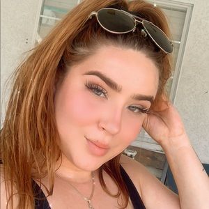 Meet your Posher, Kenia